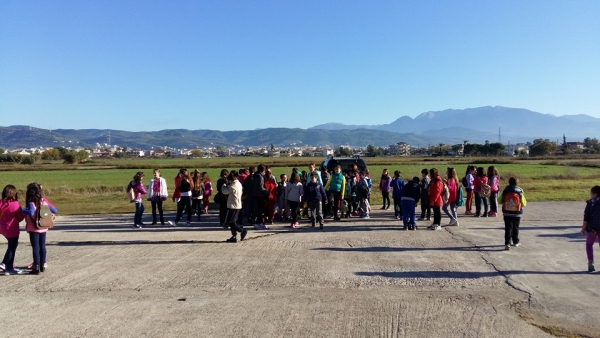 Επίσκεψη Δημοτικού Σχολείου στον Χώρο της Αερολέσχης Αγρινίου